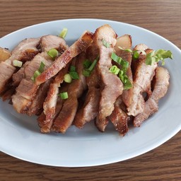 คอหมูย่าง(น้ำจิ้มแจ่ว)