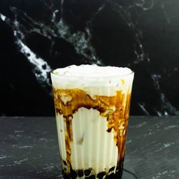 นมสดมุกบุกบราวน์ชูการ์-เย็น