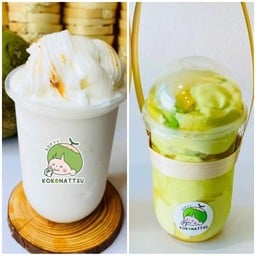 มะพร้าวนมสดปั่น คู่ อโวคาโด้ นมสดปั่น (แต่งหน้าเนื้อมะพร้าว)