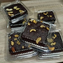 บราวนี่หน้าเม็ดมะม่วง