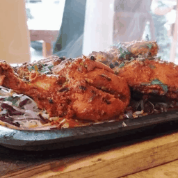 Tandoori Chicken (Half) ไก่หมักเครื่องเทศทันดูรี ครึ่งตัว