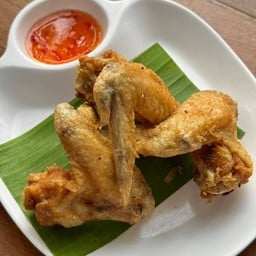 ปีกไก่เเดดเดียว