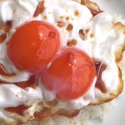 ข้าวไข่เบียด