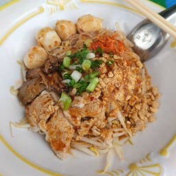 ไข่ห่อข้าว เครื่องแน่น
