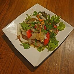 ยำน่องลาย