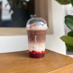 Mocha Strawberry มอคค่าสตรอเบอรี่