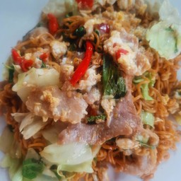 มาม่าผัดขี้เมา