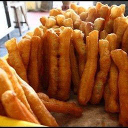 ปาท่องโก๋ไส้นมข้น