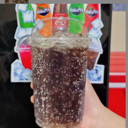 น้ำอัดลมแก้วโอ่ง