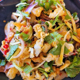 ยำสามกรอบ