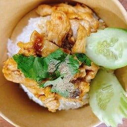 ข้าวไก่กระเทียม