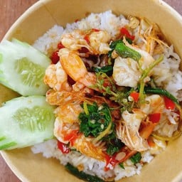 ข้าวกระเพรากุ้ง