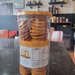 แครกเกอร์ไส้สับปะรด 400 กรัม