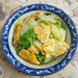 กาดขาว ผัดไข่ เป็นกับ