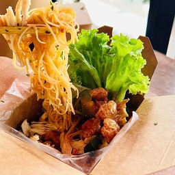 เส้นหมี่ไก่ฉีก