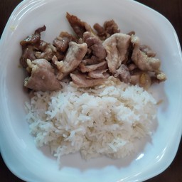 ข้าวหมูทอดโฮมเมด ลาดพร้าว