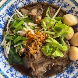 ก๋วยเตี๋ยวบ้านพ่อ รัตนาธิเบศร์38 สาขา1