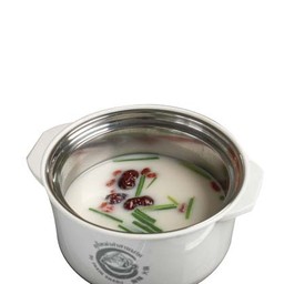 น้ำซุปกระดูกหมู