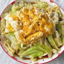 กระกล่ำปี ผัดไข่