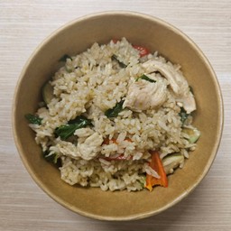 ข้าวผัดแกงเขียวหวานไก่