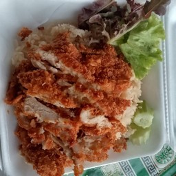 ข้าวมันไก่ทอดจัมโบ้