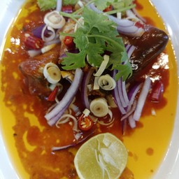 ยำปลากระป๋อง