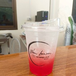 สตรอเบอร์รี่โซดา