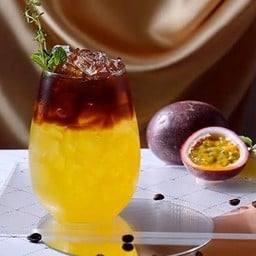 อเมกาโน่เสาวรส