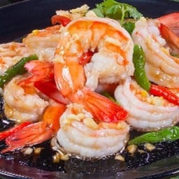 กุ้งผัดพริกขี้หนู 8-10 ตัว ตัวใหญ่ ผัดใหม่ทุกออเดอร์ไม่รวมราดข้าว