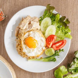ข้าวผัดหมูไข่ดาว