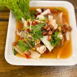 ยำวุ้นเส้นทะเล