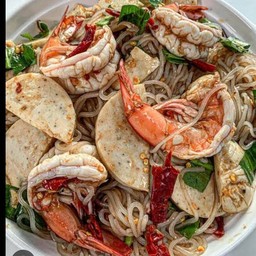 ตำเส้นเล็กหมูยอกุ้งสุก