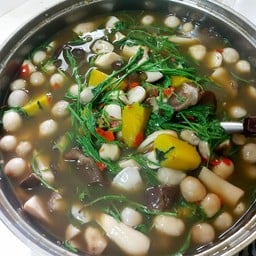 แกงเห็ดฟาง