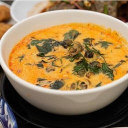 แกงคั่วหอยขม