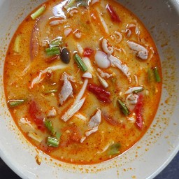 ต้มยำไก่น้ำข้น