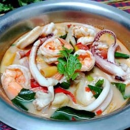 ต้มยำทะเลน้ำข้น