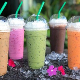 น้ำชงโครตเข้ม by โต๊ะ 8 สรงประภา