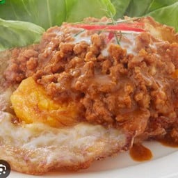 ข้าวฉู่ฉี่ ไข่ดาว