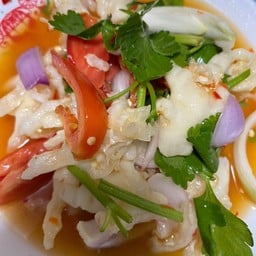 ร้านยำไอที หมูทอดเสียบไม้