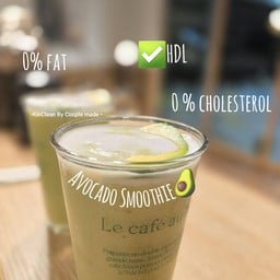 อะโวคาโด้โยเกิร์ตปั่น