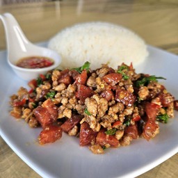 ข้าว กะเพราหมูสับ+กุนเชียง