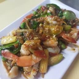 ทะเล ผัดฉ่า