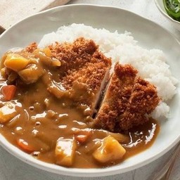 ข้าวแกงกะหรี่ไก่ทอด