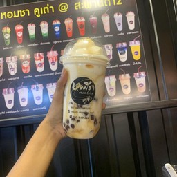 นมสด ราดน้ำผึ้ง