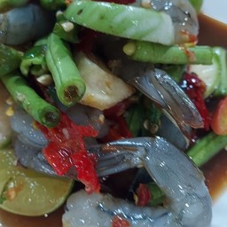 ตำเกาเหลากุ้งสดปลาร้า