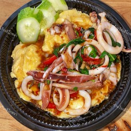 ผัดกะเพราไข่ข้น