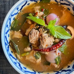 ต้มแซ่บหมูตุ๋น หรือ เนื้อตุ๋น