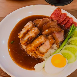 ข้าวหมูแดง+หมูกรอบ.