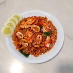 ข้าวผัดเนื้อโคขุนต้มยำ