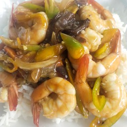 ข้าว กุ้งผัดพริกหยวก
